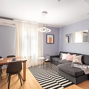 Three Bedrooms Barcellona