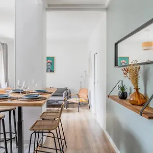 https://appartement-f3-55m2-a-5-de-paris.fr-paris.fr